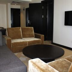 Отель Golden Tulip Ibadan интерьер отеля