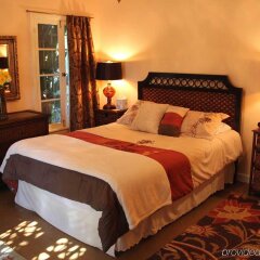Отель Cinema Suites Bed & Breakfast США, Лос-Анджелес - отзывы, цены и фото номеров - забронировать отель Cinema Suites Bed & Breakfast онлайн комната для гостей фото 4