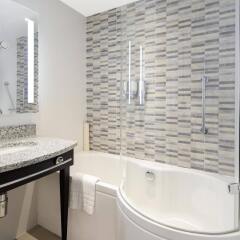 Отель Hampton by Hilton London Stansted Airport спа