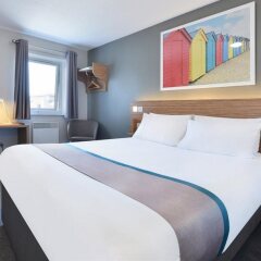 Отель Travelodge Brighton Seafront Брайтон комната для гостей фото 2