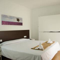 Adia Hotel Cunit Playa комната для гостей фото 2