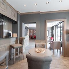 Отель Golden Tulip Gare de Lyon le 209 гостиничный бар