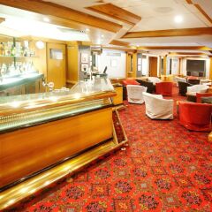 Diplomat Hotel гостиничный бар