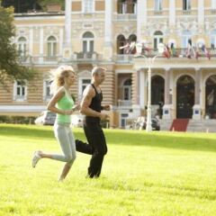 Отель Danubius Health Spa Resort Hvězda-Imperial-Neapol спортивное сооружение