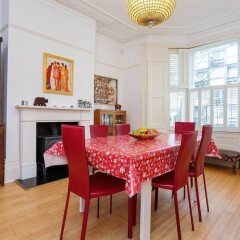 Отель Veeve - House On The Heath Лондон в номере