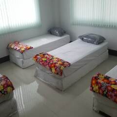 H Youth Hostel Бангкок комната для гостей фото 3
