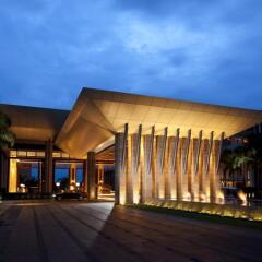 Отель DoubleTree Resort by Hilton Sanya Haitang Bay фитнесс-зал фото 3