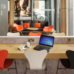 Отель ibis London Excel-Docklands Великобритания, Лондон - отзывы, цены и фото номеров - забронировать отель ibis London Excel-Docklands онлайн интерьер отеля фото 3