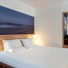 Отель Novotel London Stansted Airport комната для гостей фото 2