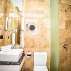 Отель Aghababyan's Армения, Ереван - отзывы, цены и фото номеров - забронировать отель Aghababyan's онлайн ванная