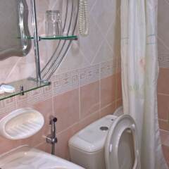 Отель Al Salam Inn Hotel Suites ОАЭ, Шарджа - отзывы, цены и фото номеров - забронировать отель Al Salam Inn Hotel Suites онлайн ванная фото 2
