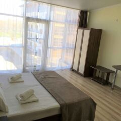 Гостиница Panorama-Hotel Dzhem в Анапе отзывы, цены и фото номеров - забронировать гостиницу Panorama-Hotel Dzhem онлайн Анапа комната для гостей фото 4