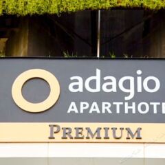 Отель Adagio Premium Dubai Al Barsha парковка