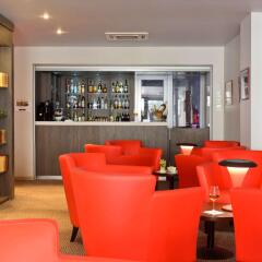 Отель BEST WESTERN Le Patio des Artistes Франция, Канны - 1 отзыв об отеле, цены и фото номеров - забронировать отель BEST WESTERN Le Patio des Artistes онлайн гостиничный бар