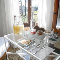 Отель B&B Giardino Jappelli (Villa Ca' Minotto) Италия, Роза - отзывы, цены и фото номеров - забронировать отель B&B Giardino Jappelli (Villa Ca' Minotto) онлайн питание