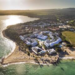 Отель Grand Paradise Playa Dorada - All Inclusive фото 3