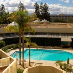 Отель DoubleTree by Hilton San Jose балкон