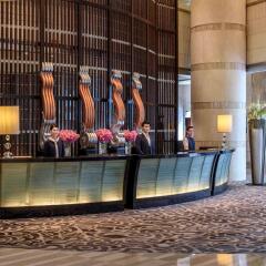 Отель Pullman Bangkok Grande Sukhumvit Бангкок интерьер отеля
