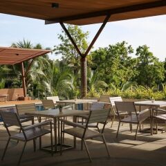 Отель 4 BR Private Villa in V49 Pattaya w/ Village Pool Паттайя бассейн