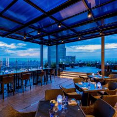 Отель Centara Grand at Central Plaza Ladprao Bangkok гостиничный бар