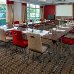 Отель Holiday Inn Express Glasgow Airport Великобритания, Пейсли - отзывы, цены и фото номеров - забронировать отель Holiday Inn Express Glasgow Airport онлайн помещение для мероприятий