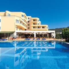 Idas Club Hotel - All Inclusive бассейн