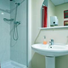 Отель Hostal Valls Барселона ванная фото 2