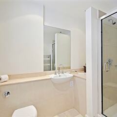 Отель Lower Belgrave Street Apartments Великобритания, Лондон - отзывы, цены и фото номеров - забронировать отель Lower Belgrave Street Apartments онлайн ванная фото 2