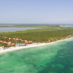 Отель Natura Park Beach & Spa Eco Resort Доминикана, Пунта Кана - отзывы, цены и фото номеров - забронировать отель Natura Park Beach & Spa Eco Resort онлайн пляж