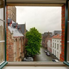 Отель Jacobs Brugge балкон