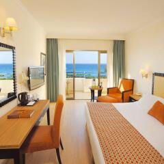 Elias Beach Hotel комната для гостей