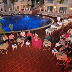 The Blue Lagoon Deluxe Hotel питание