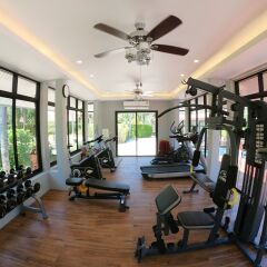 Отель Lanta Sand Resort & Spa фитнесс-зал фото 3