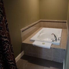 Отель Aashram Hotel by Niagara River США, Ниагара-Фолс - отзывы, цены и фото номеров - забронировать отель Aashram Hotel by Niagara River онлайн спа фото 2