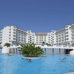 Serenis Hotel бассейн фото 2