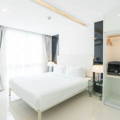 Отель CCR managed by AHA Smartstay Таиланд, Паттайя - отзывы, цены и фото номеров - забронировать отель CCR managed by AHA Smartstay онлайн комната для гостей фото 3