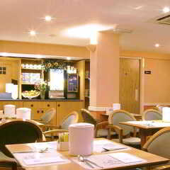 Отель Holiday Inn Express London Victoria питание