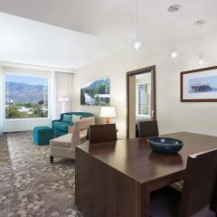 Отель Courtyard by Marriott Kingston, Jamaica комната для гостей