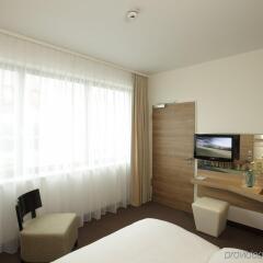 Отель Ramada Hotel Berlin-Alexanderplatz Германия, Берлин - 1 отзыв об отеле, цены и фото номеров - забронировать отель Ramada Hotel Berlin-Alexanderplatz онлайн удобства в номере
