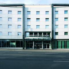 Hotel NH Düsseldorf City Nord спортивное сооружение