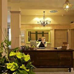 Clarion Hotel Hirschen Freiburg интерьер отеля