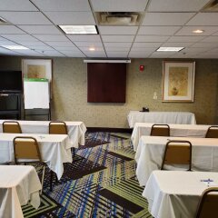 Отель Holiday Inn Express & Suites Gahanna/Columbus Airport E США, Гаханна - отзывы, цены и фото номеров - забронировать отель Holiday Inn Express & Suites Gahanna/Columbus Airport E онлайн фото 7