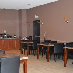 Отель Days Inn by Wyndham Calgary South Канада, Калгари - отзывы, цены и фото номеров - забронировать отель Days Inn by Wyndham Calgary South онлайн питание фото 3
