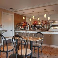 Отель Best Western Yuba City Inn гостиничный бар