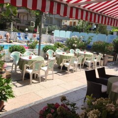 Hotel De Amicis Риччоне питание