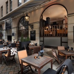 Отель Hilton Dresden питание
