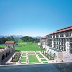 Отель Grand XIV Nasu Shirakawa The Lodge Япония, Насусиобара - отзывы, цены и фото номеров - забронировать отель Grand XIV Nasu Shirakawa The Lodge онлайн балкон