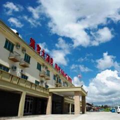 Han Palace Hotel Semporna пляж
