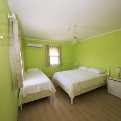 Bal Badem Bungalov Турция, Датча - отзывы, цены и фото номеров - забронировать отель Bal Badem Bungalov онлайн комната для гостей