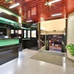 Отель Astoria, Sure Hotel Collection by Best Western Италия, Милан - 7 отзывов об отеле, цены и фото номеров - забронировать отель Astoria, Sure Hotel Collection by Best Western онлайн интерьер отеля